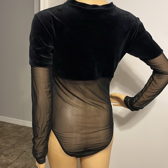 Necessary Objects Vintage body suit medium made in USA 🇺🇸 - Picture 6 of 8